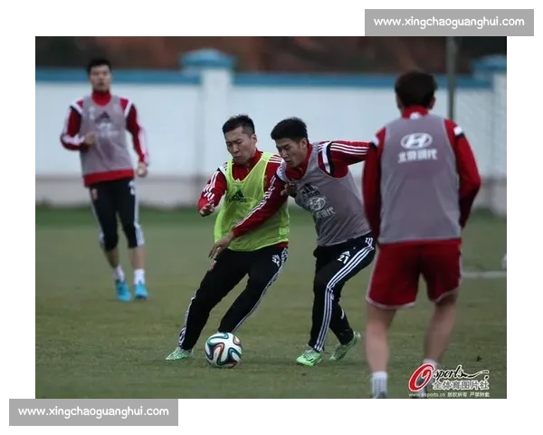 三支队伍激烈对抗谁能脱颖而出精彩赛事回顾与分析